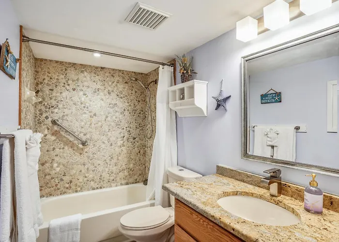 Pelican Pointe 2c Clearwater Beach