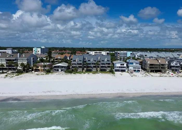 Pelican Pointe 2c Holiday home